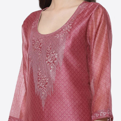 Women Pink & Silver-Toned Unstitched Dress Material